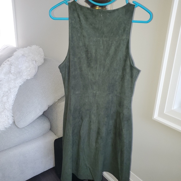 Cupcakes & Cashmere S Dress - Picture 2 of 6